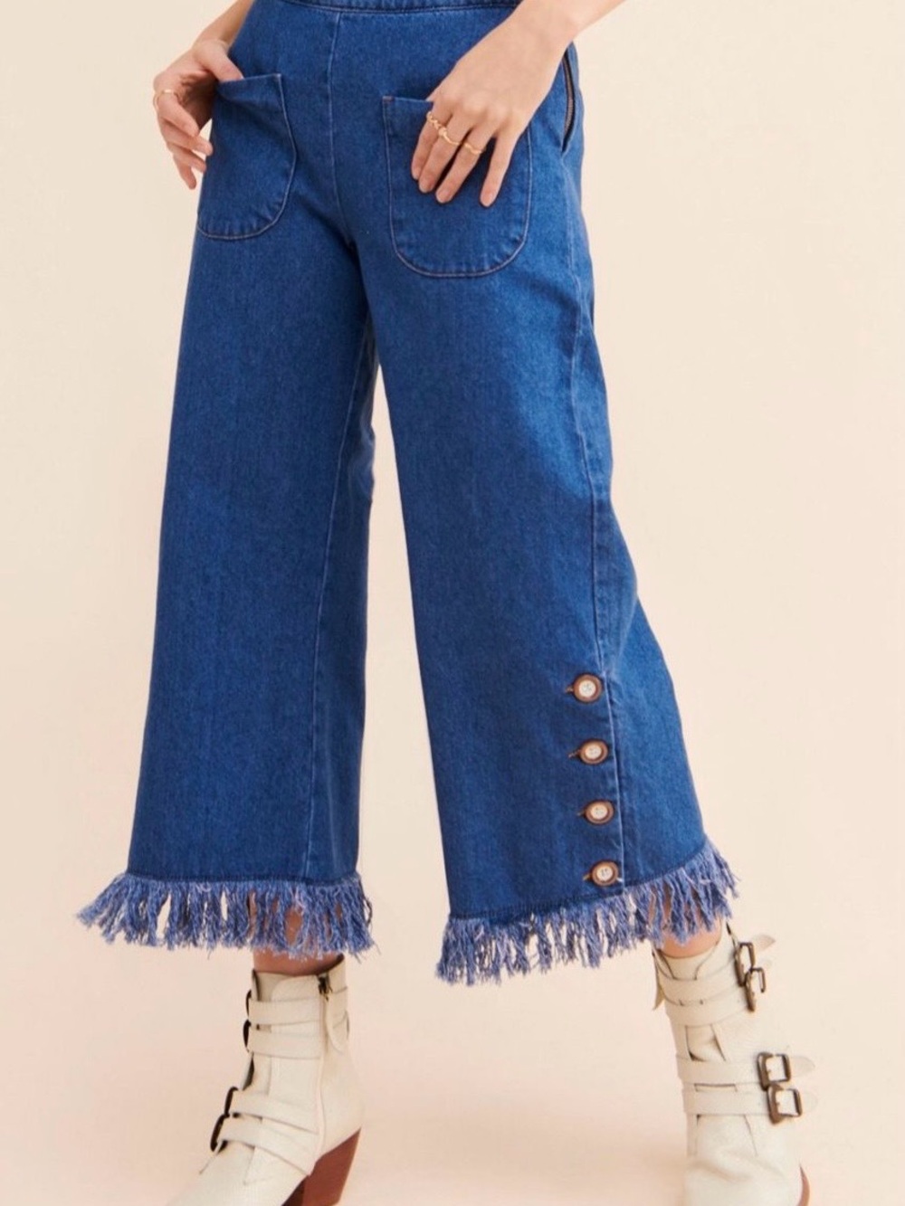 Azulu Wide-Leg Fringe Hem Jeans